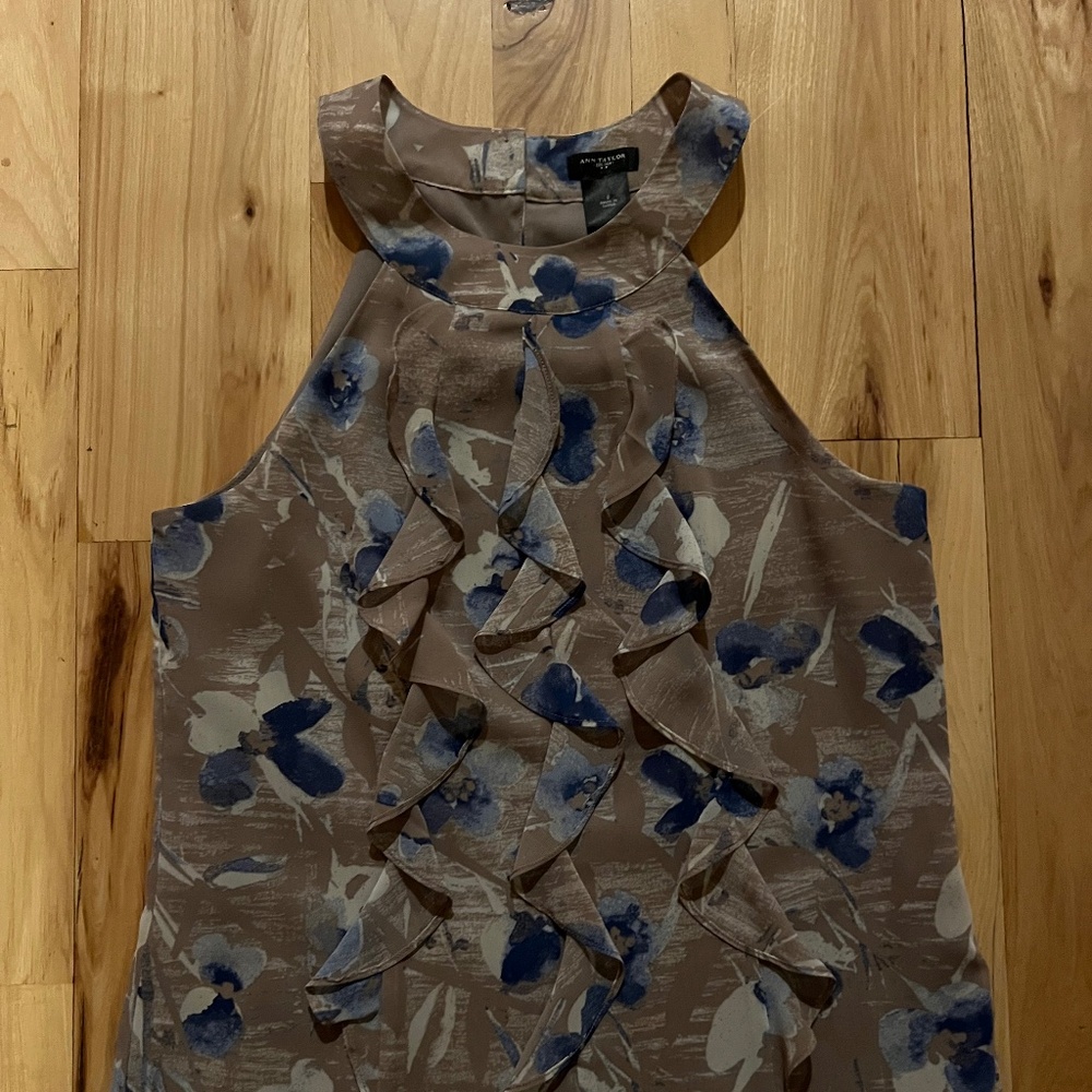 Anne Taylor floral top